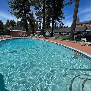 ** Мотель Tahoe Hacienda США
